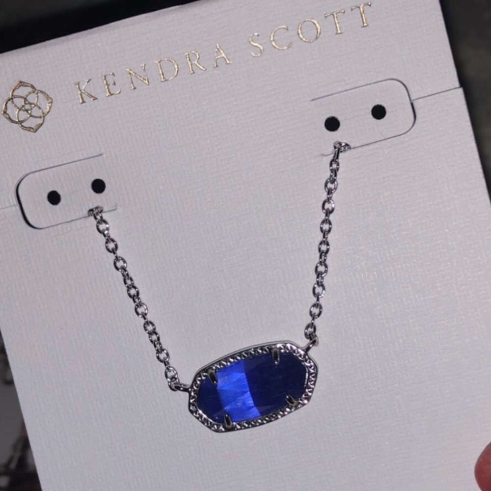 Kendra Scott pendant necklace